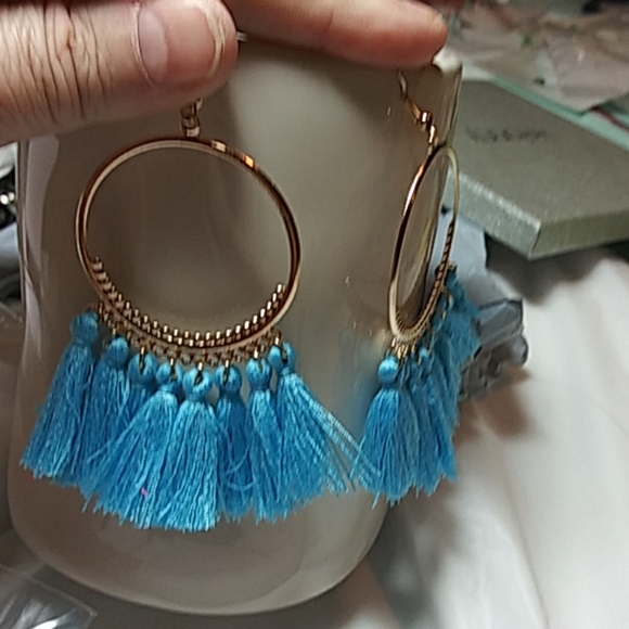 TASSEL HOOP EARRINGS - Picture 2 of 2